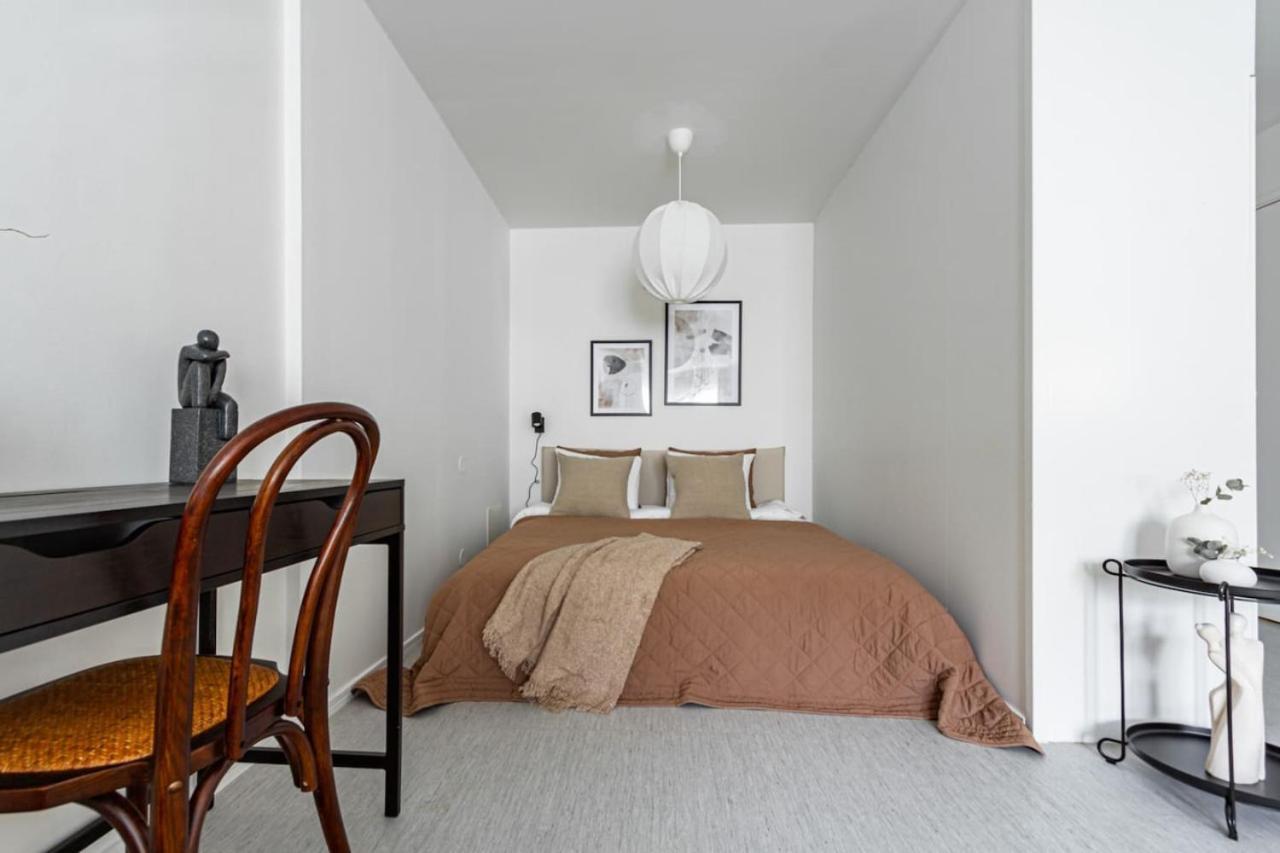 Sodermalm Serenity Modern For 4 Apartment